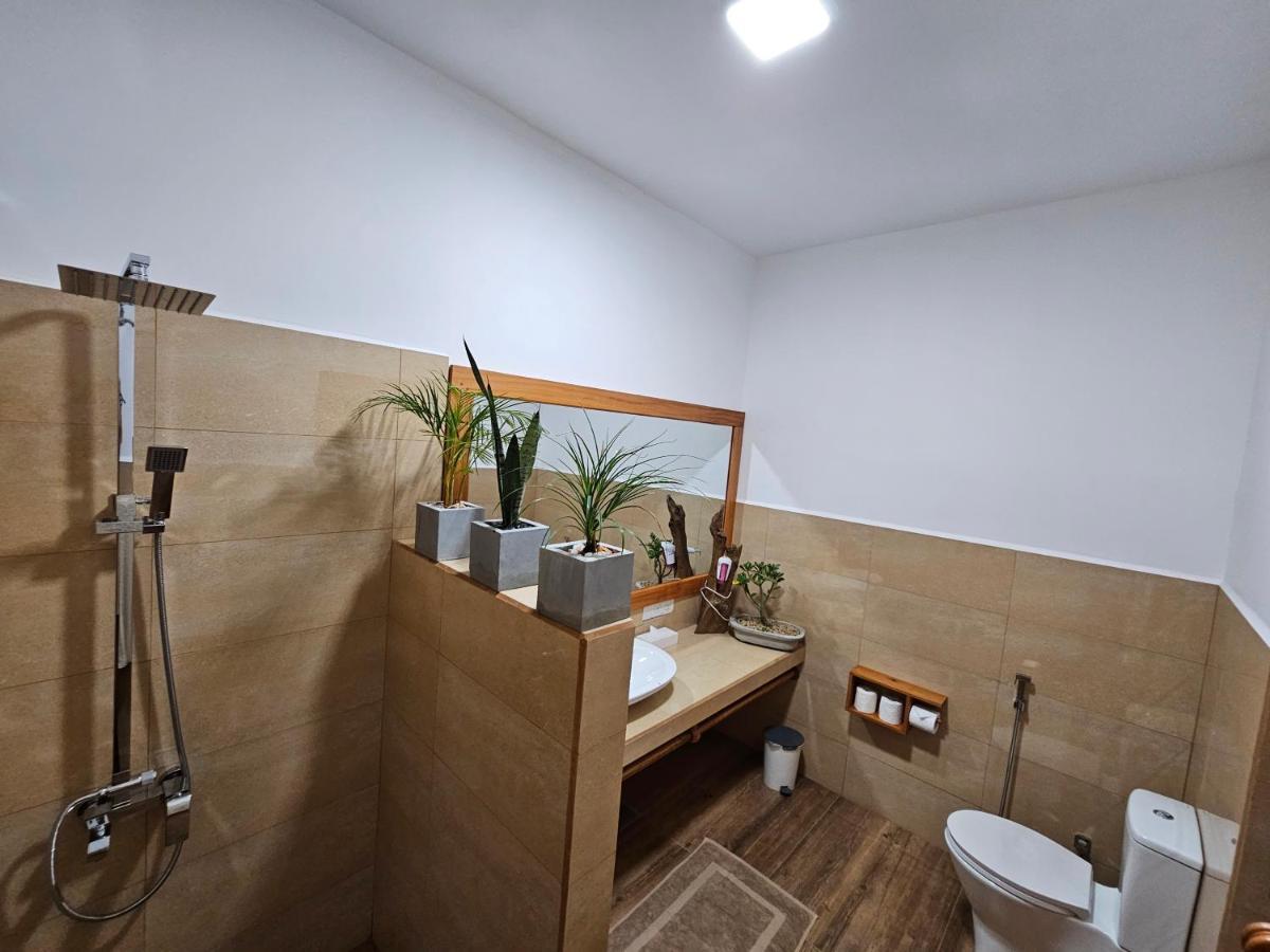 Sri Palms Bed & Breakfast Kosgoda Bagian luar foto
